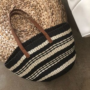 Woven Straw Shoulder Bag